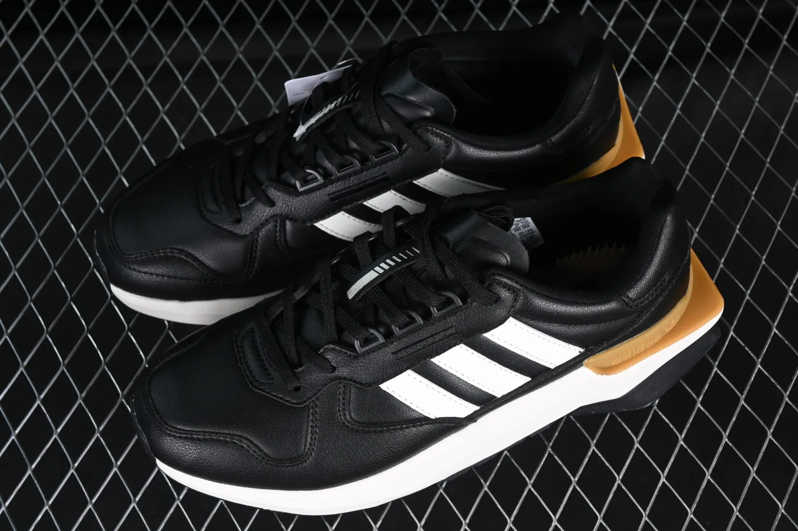 Adidas Originals TREZIOD PT Core Black Cloud White Brown IF2869