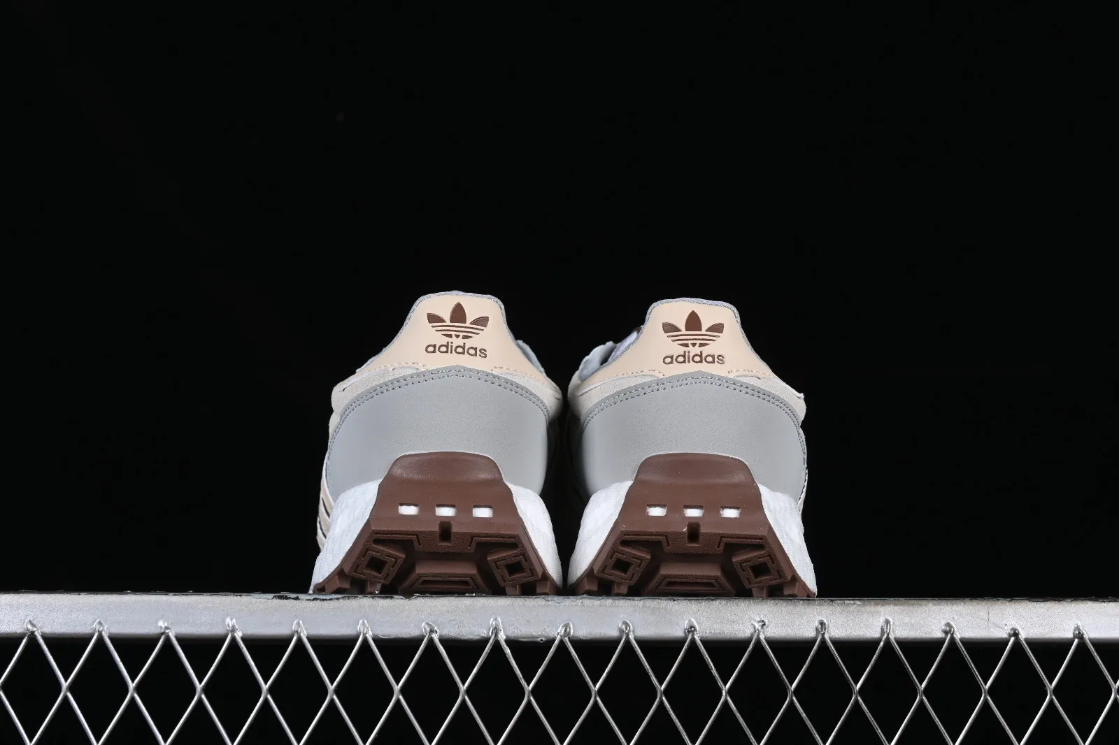 Adidas Retropy E5 Grey Brown Cloud White IG7516