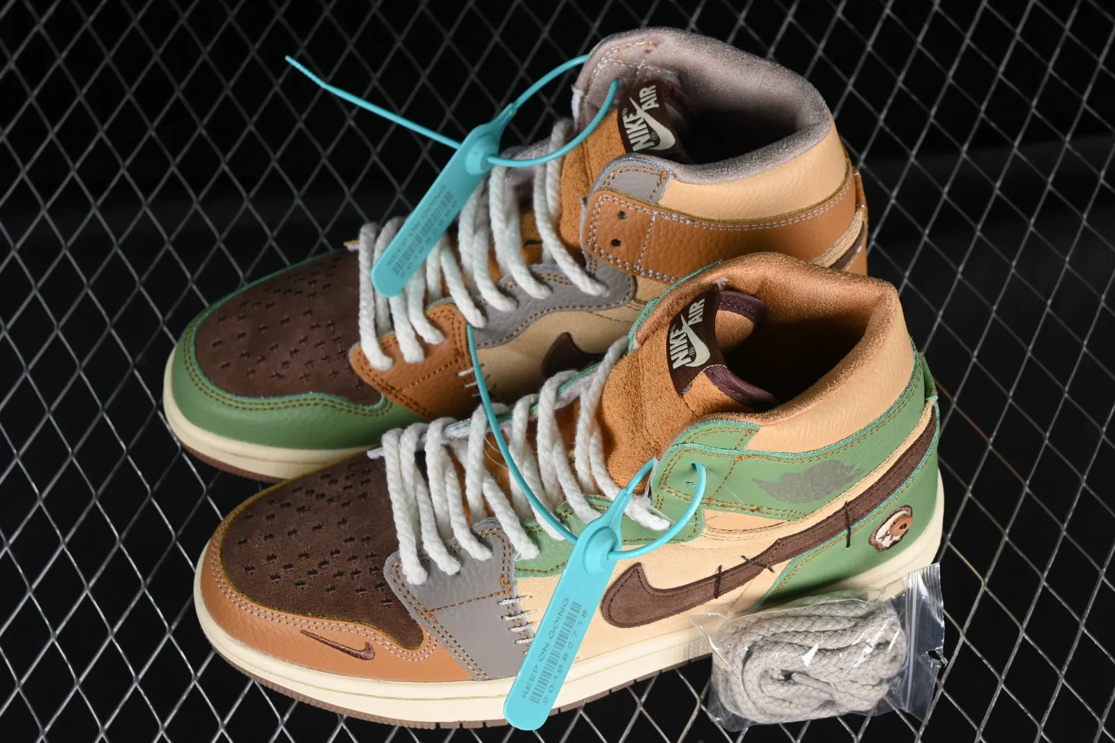 Air Jordan 1 High Voodoo Flax Muslin Fauna Brown Oil Green Sesame Moon Fossil DZ7292-100