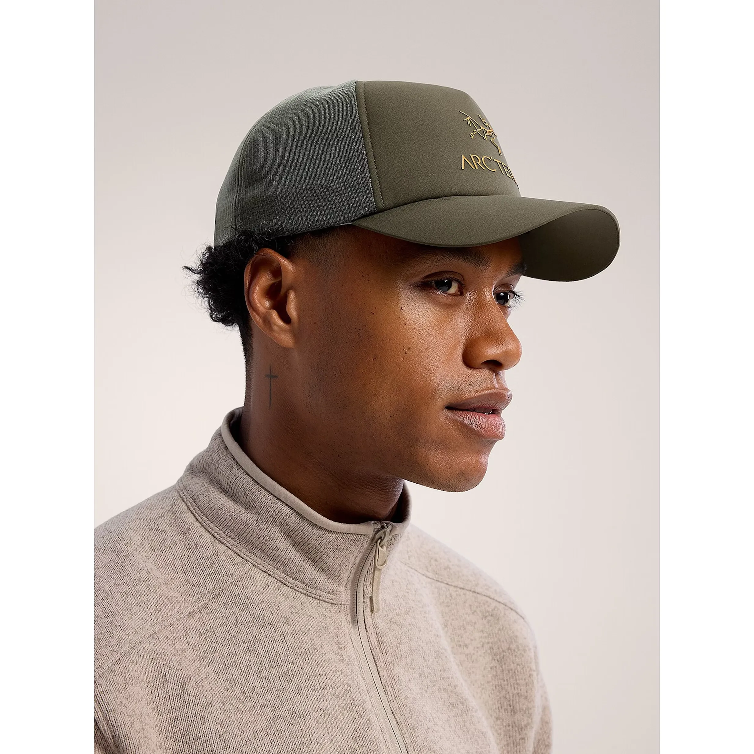 Arc'teryx Bird Word Trucker Curved