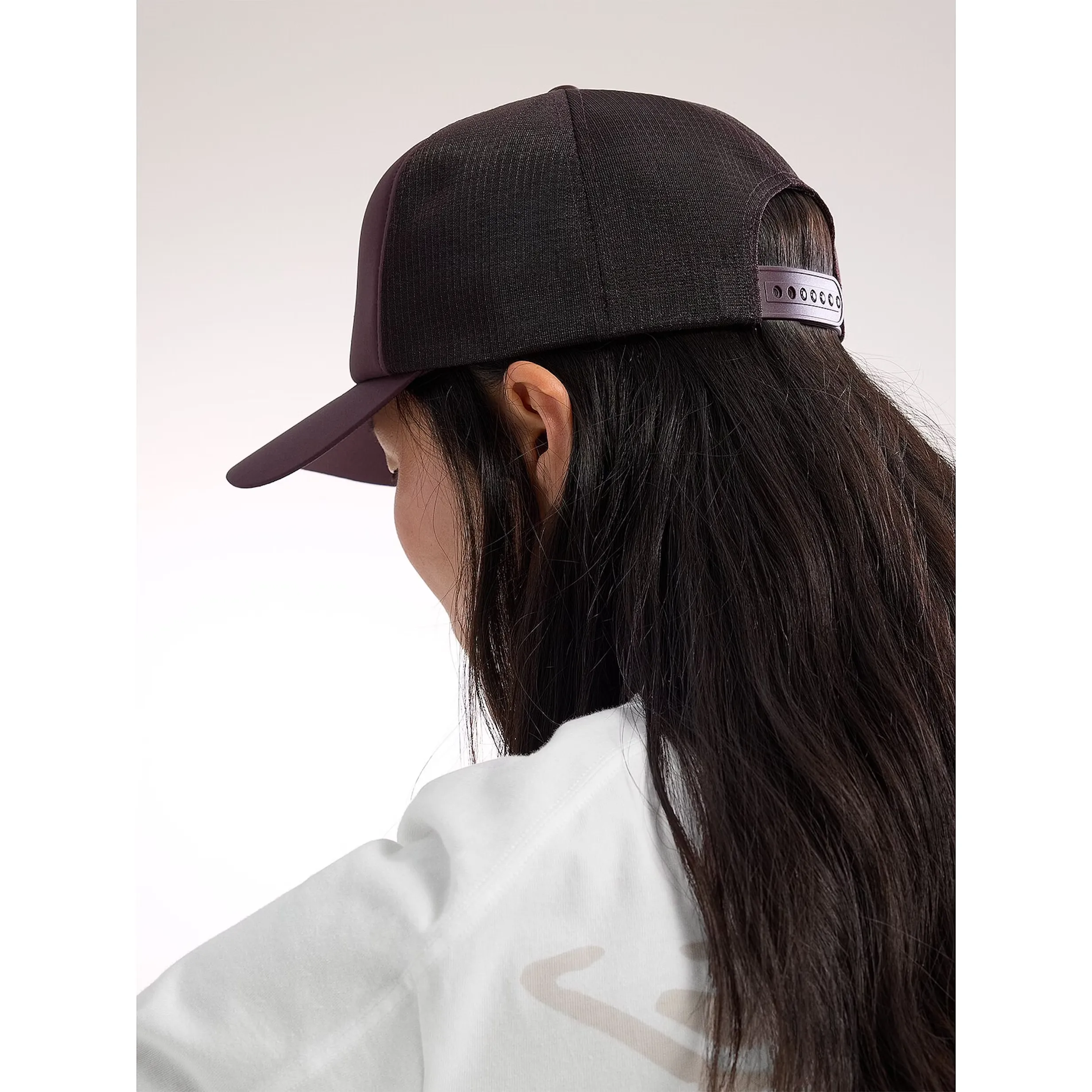 Arc'teryx Bird Word Trucker Curved