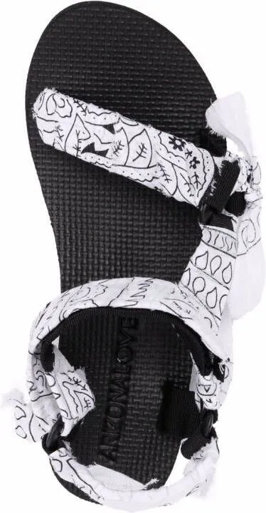 Arizona Love Trekky bandana-print sandals White