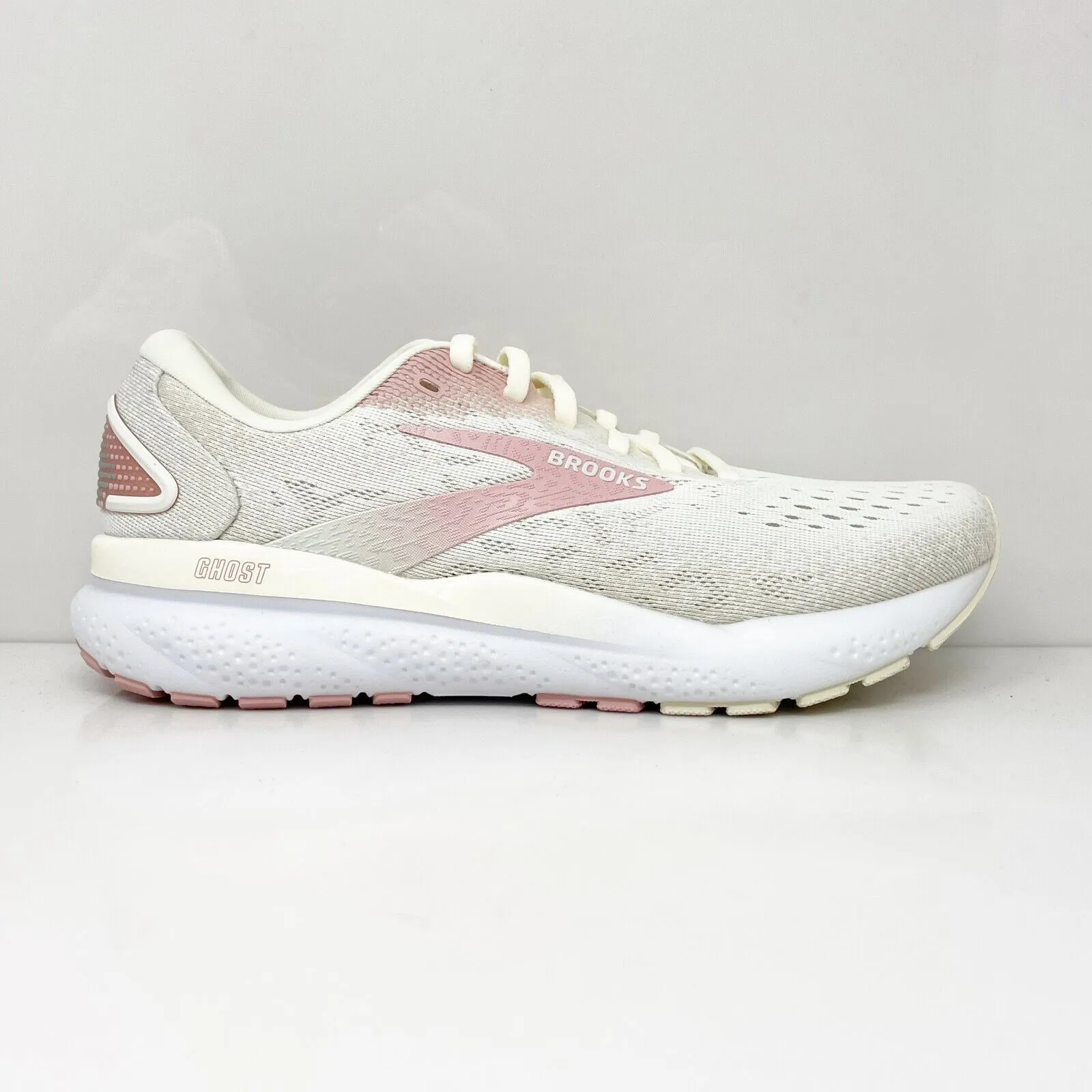 Brooks Womens Ghost 16 1204071B136 White Running Shoes Sneakers Size 7 B