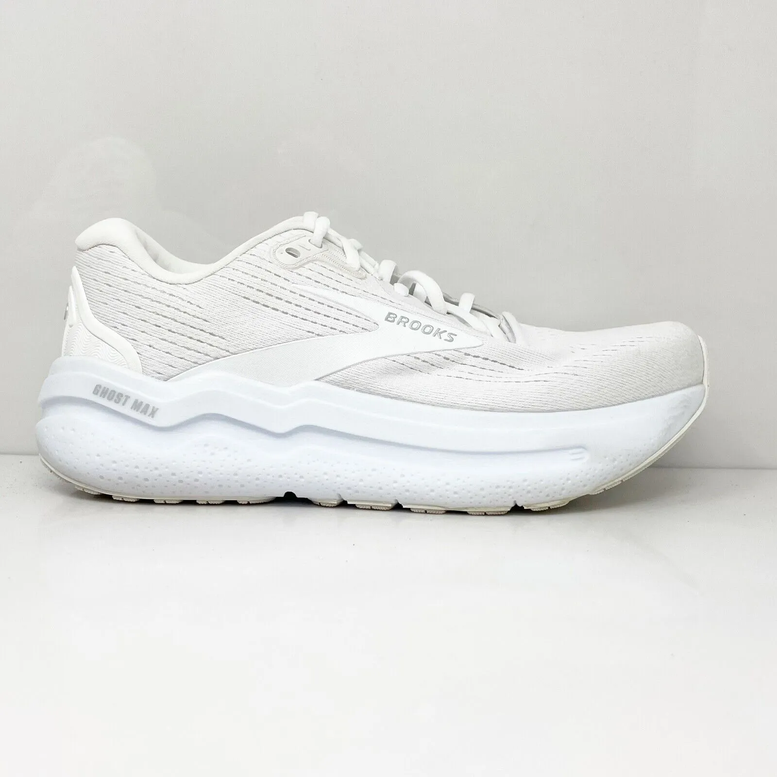 Brooks Womens Ghost Max 2 1204201D168 White Running Shoes Sneakers Size 8 D