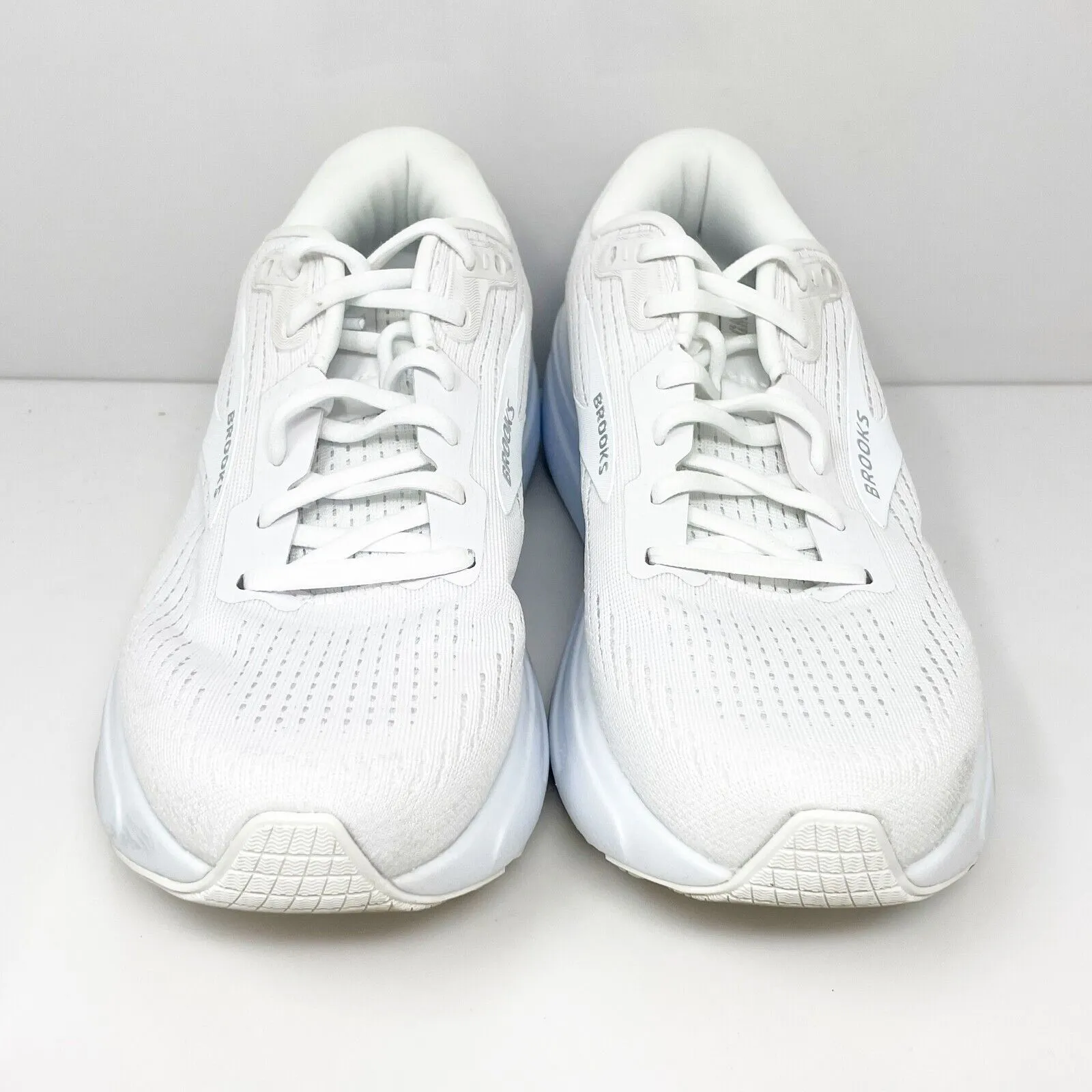 Brooks Womens Ghost Max 2 1204201D168 White Running Shoes Sneakers Size 8 D