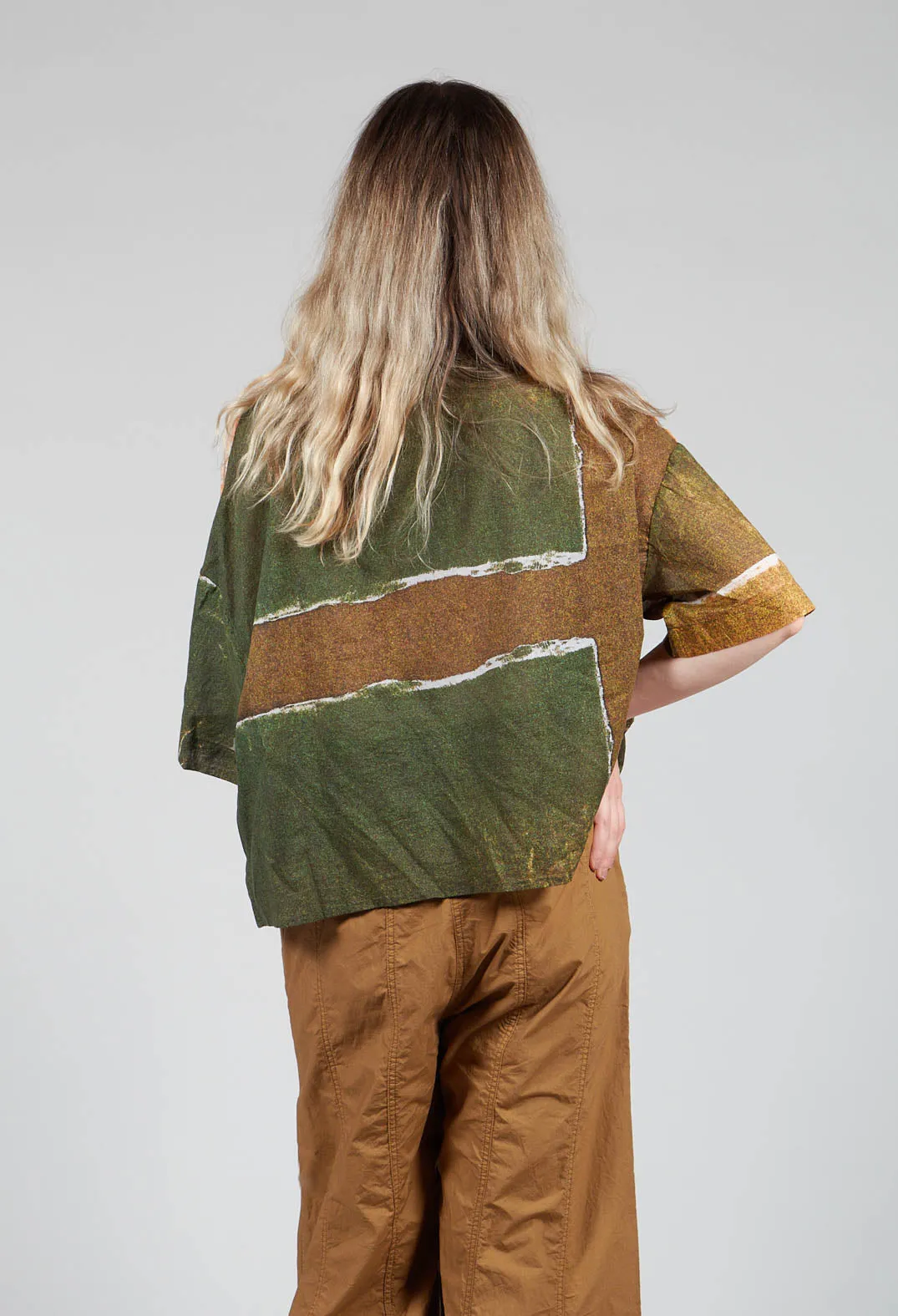 Ciudad Top in Avocado Green Banner