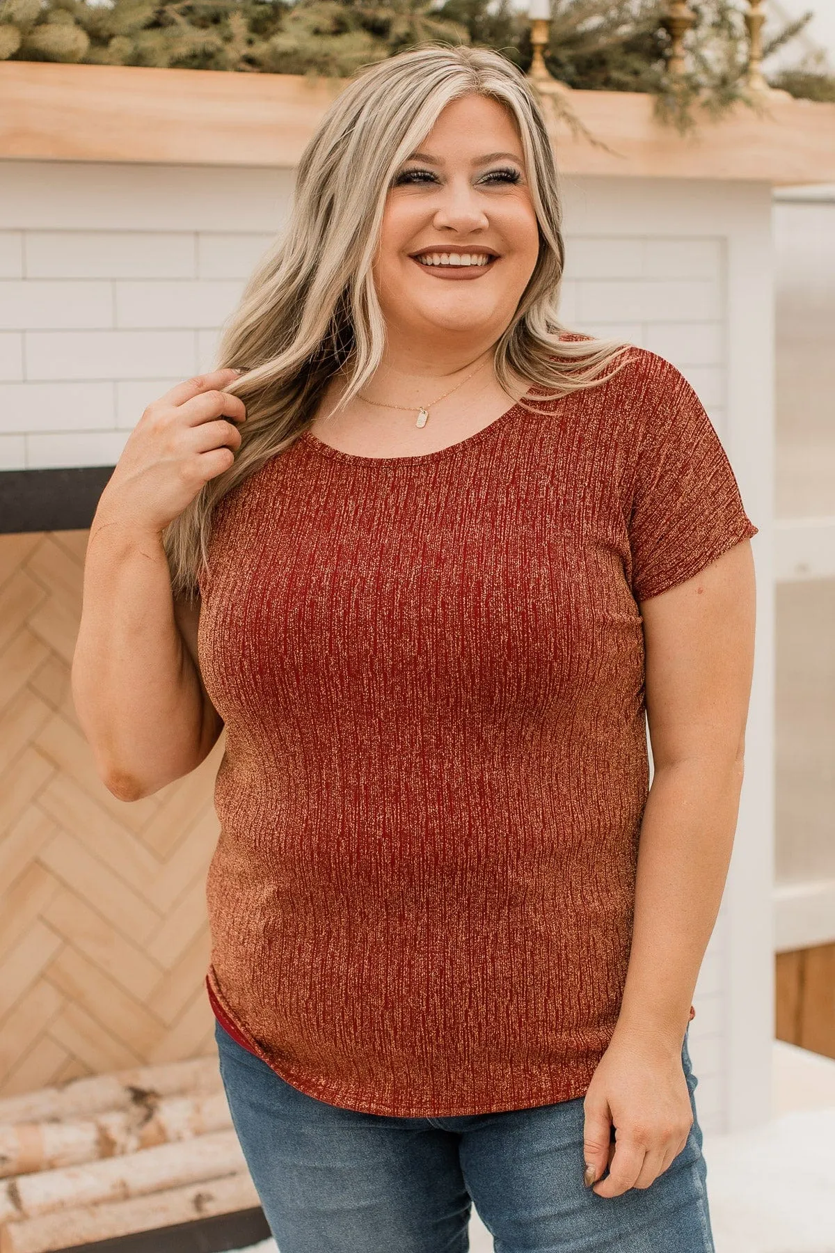 Cue The Confetti Shimmer Top- Red & Gold