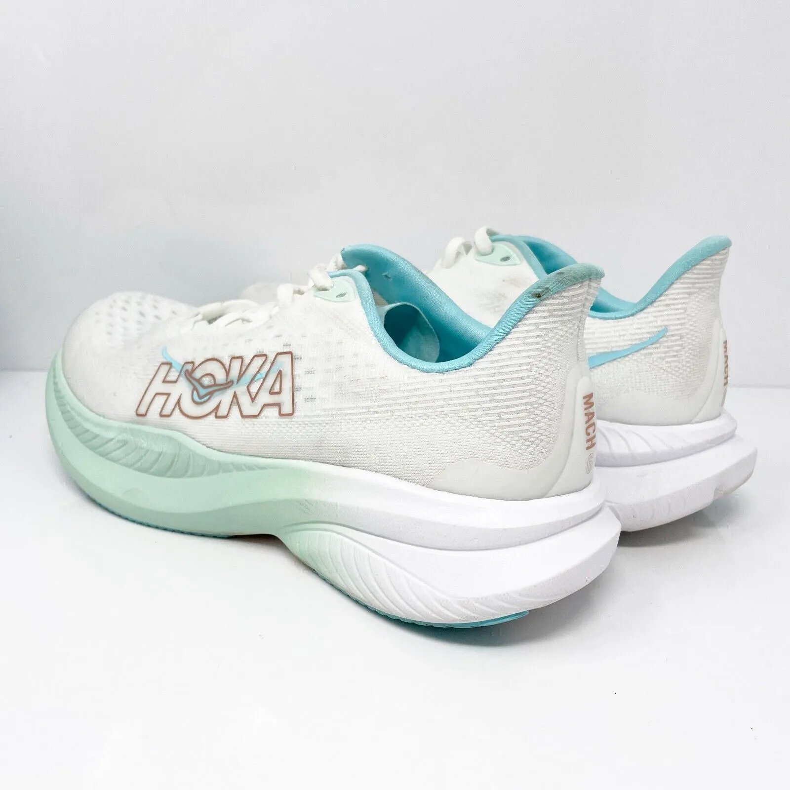 Hoka One One Womens Mach 6 1147810 FTRS White Running Shoes Sneakers Size 8 B