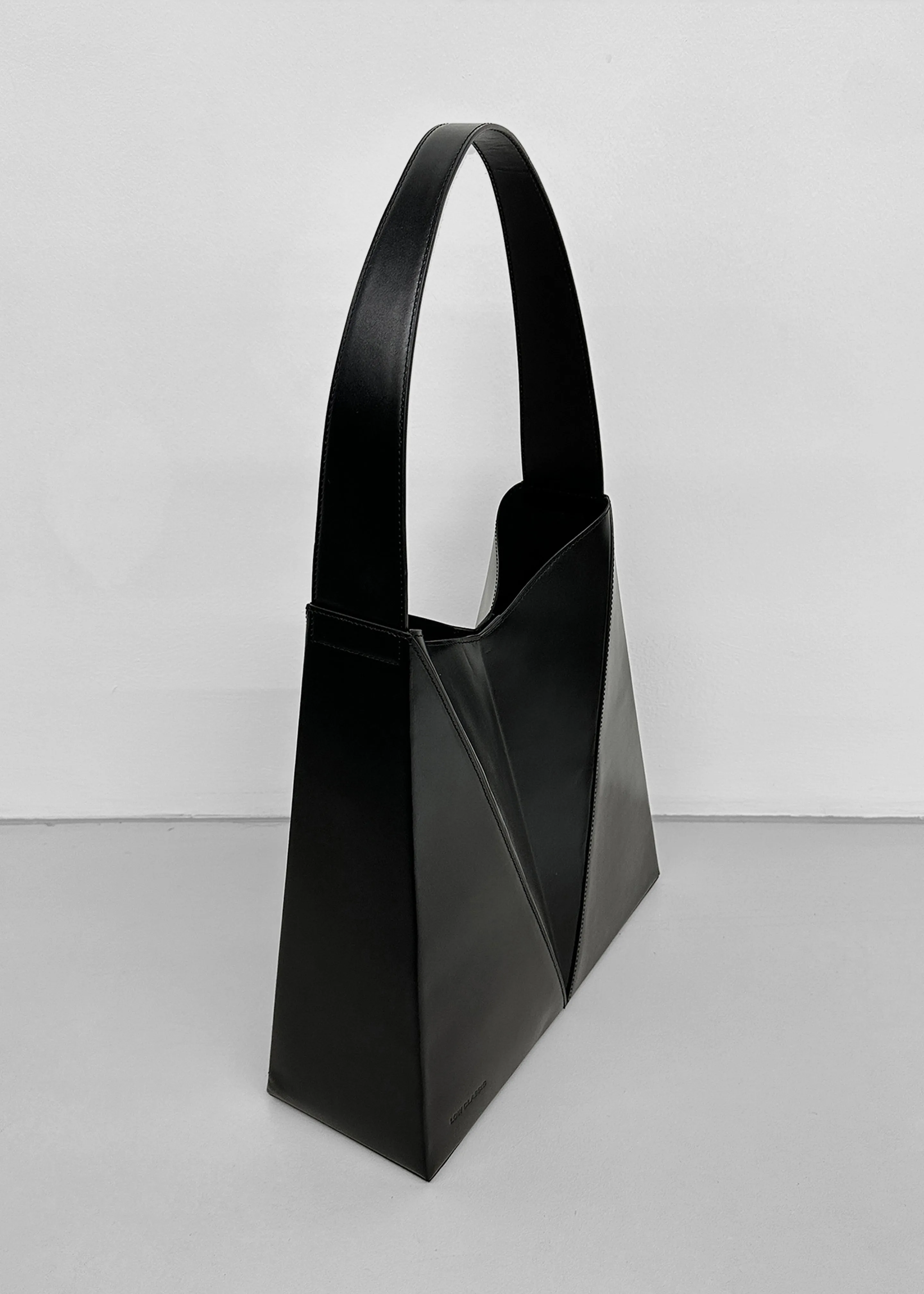 Low Classic Folded Cube Tote Bag - Black