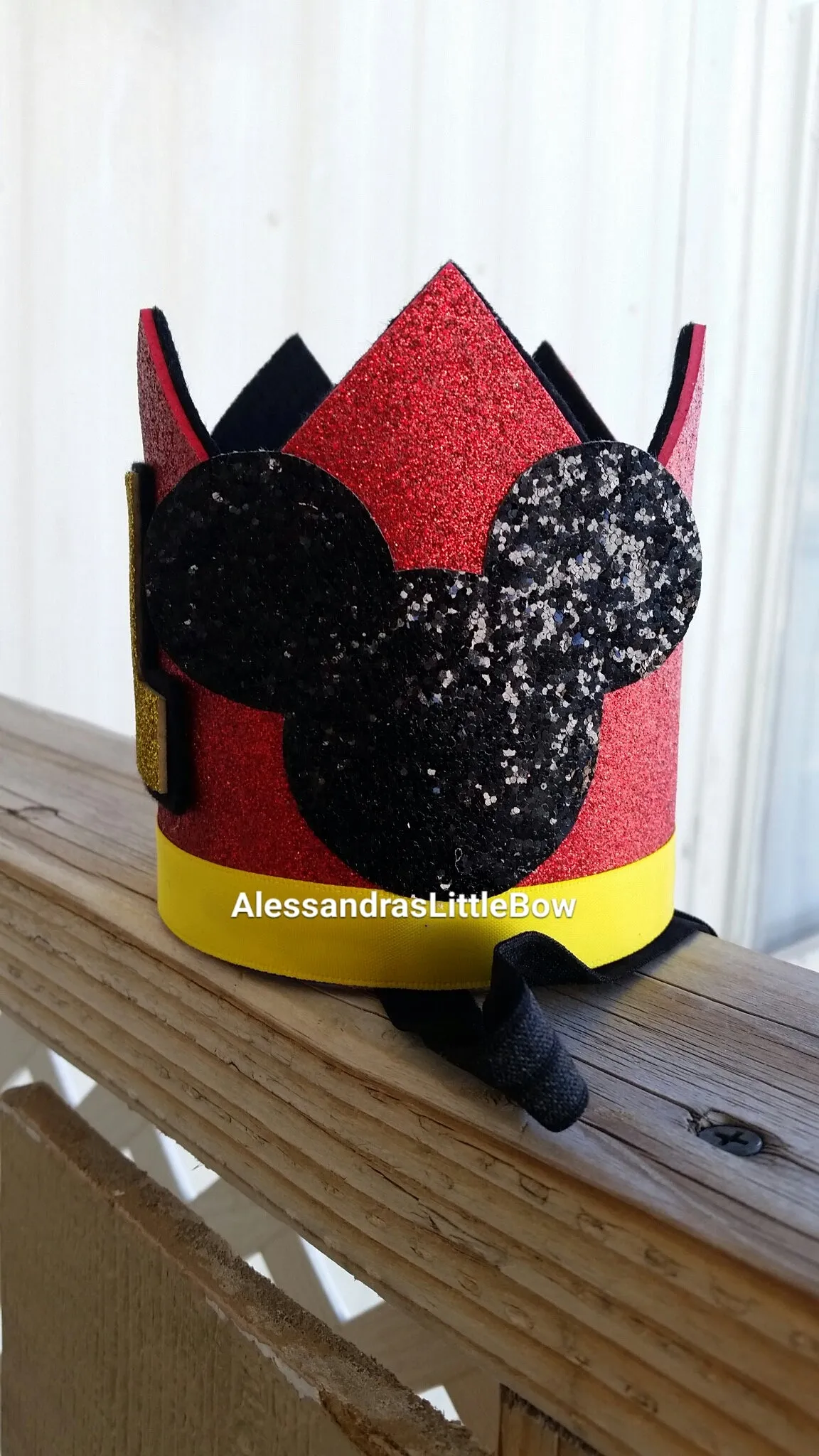 Mickey Mouse red birthday crown