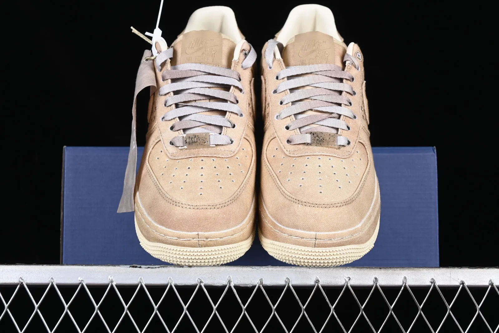 Nike Air Force 1 07 Low Nai Ke Cha Brown DV4246-211