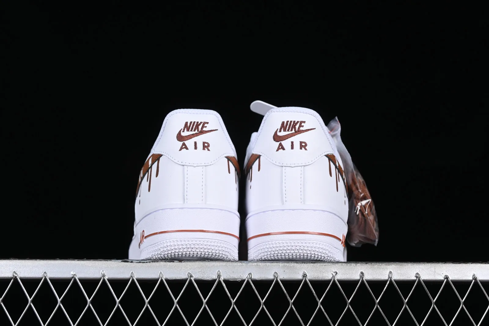 Nike Air Force 1 07 Low White Brown CW2288-008