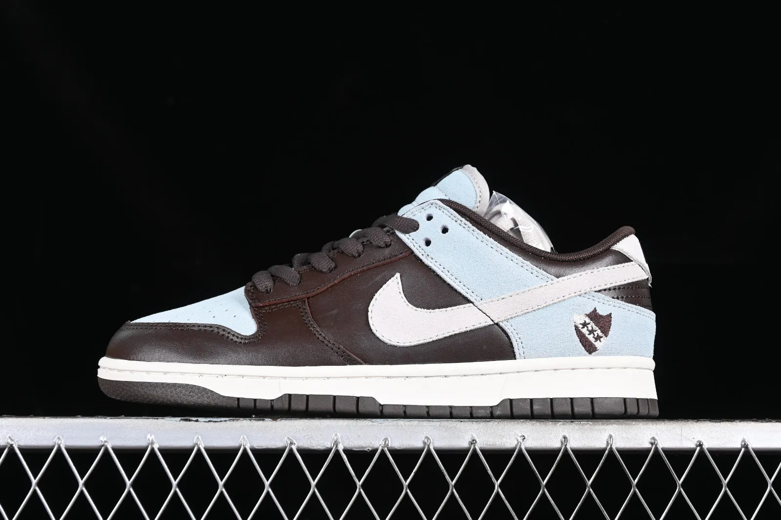 Nike SB Dunk Low Dark Brown Blue White 312221-992