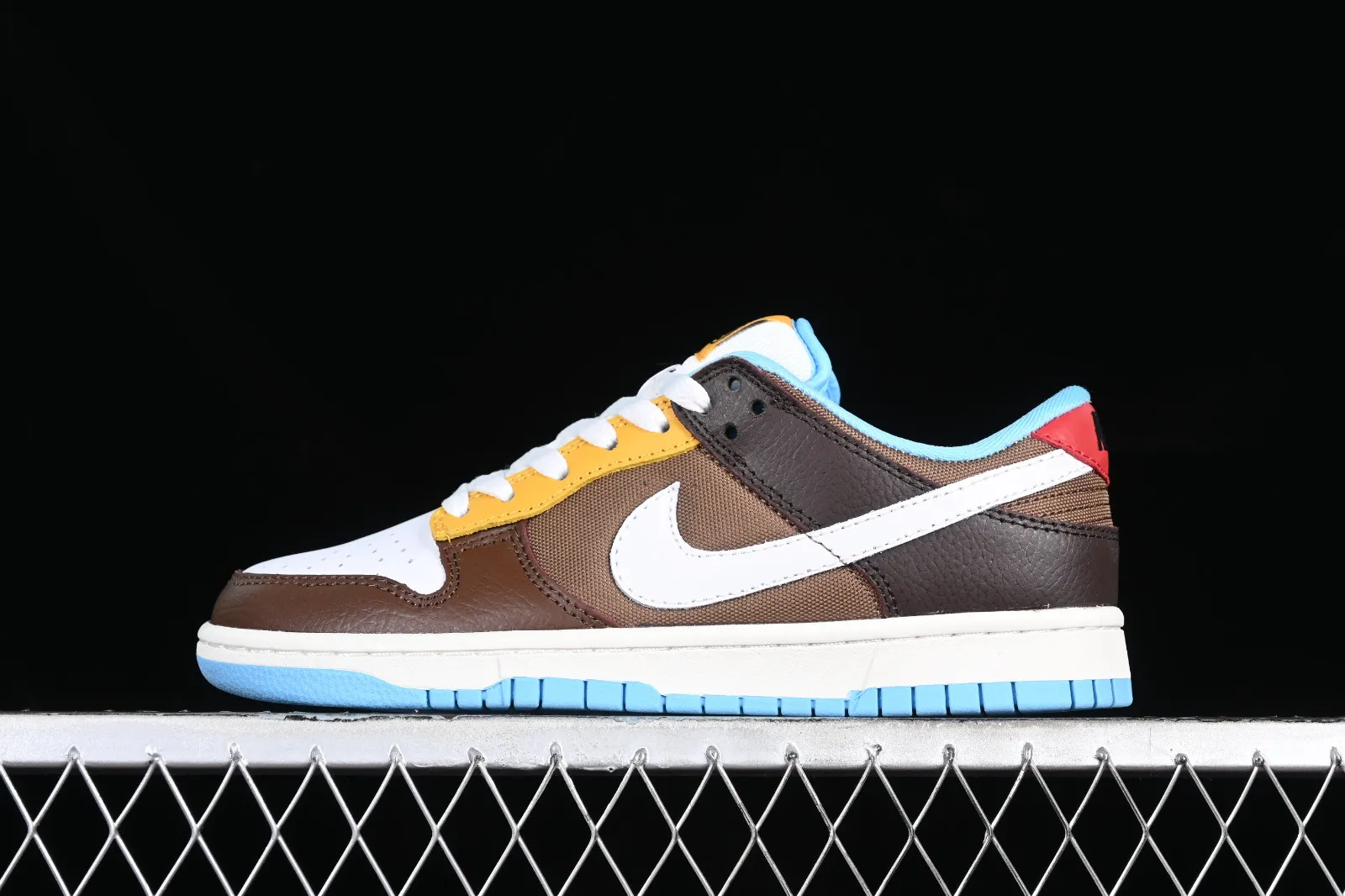 Nike SB Dunk Low Medium Brown Light Choclate Blue 314142-203