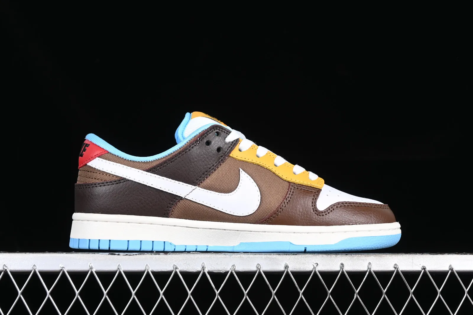 Nike SB Dunk Low Medium Brown Light Choclate Blue 314142-203