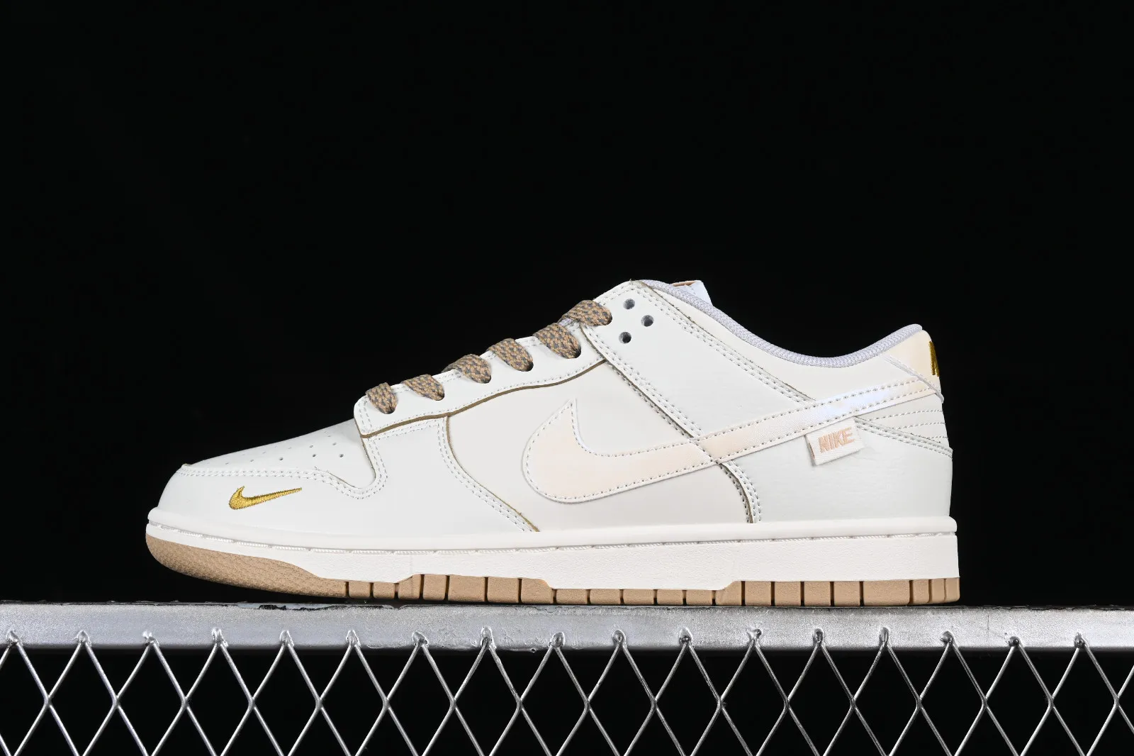 Nike SB Dunk Low White Grey Brown KK0517-002