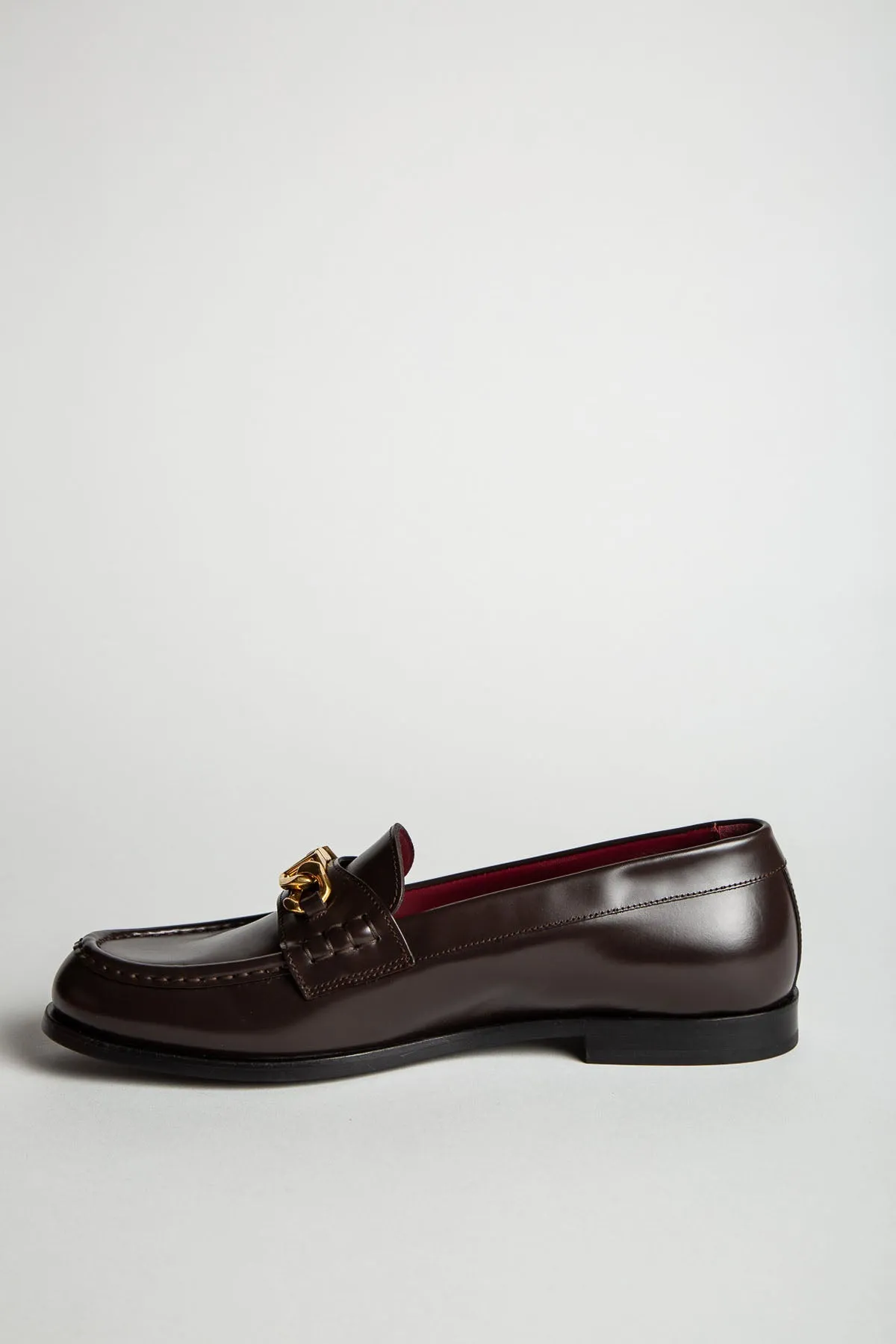 VALENTINO GARAVANI | V-LOGO CHAIN LOAFERS