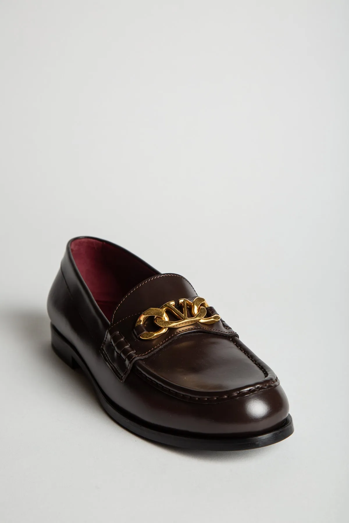 VALENTINO GARAVANI | V-LOGO CHAIN LOAFERS