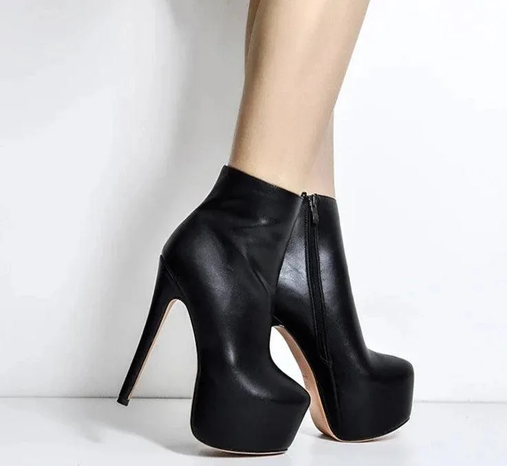 Women Ankle Boots - Rounded Toe - Zipper